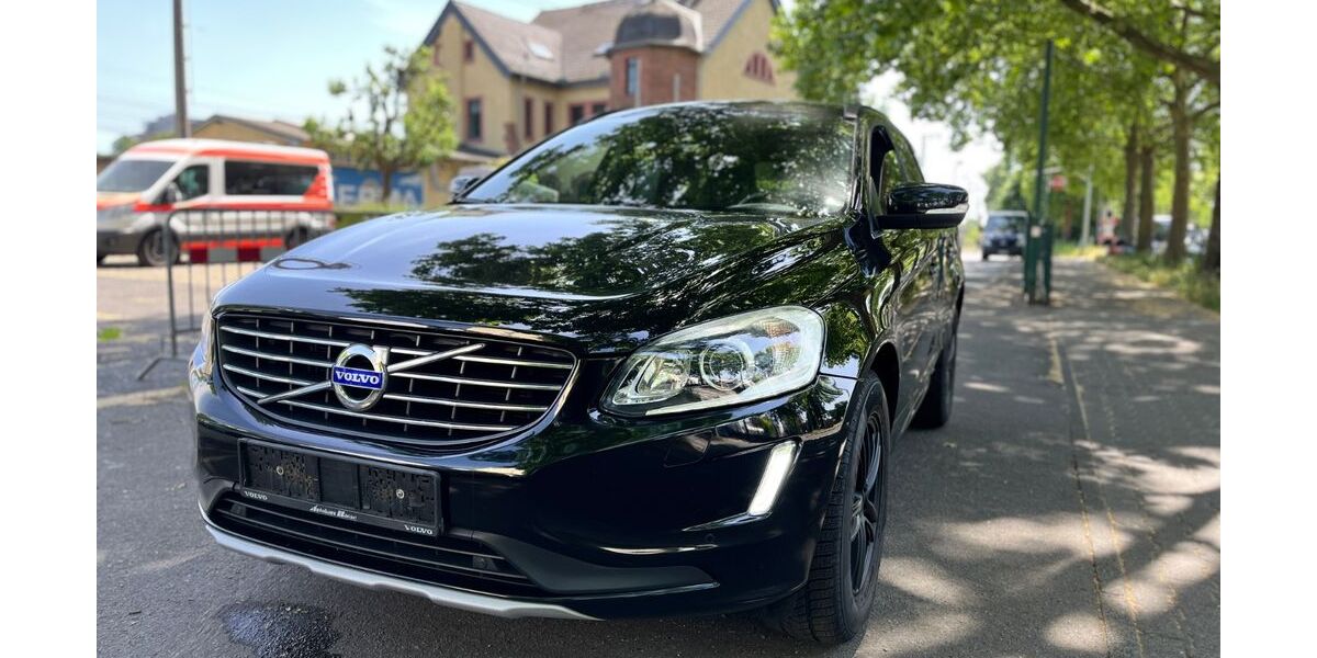 Volvo XC60 163.000 km 13.999 &euro; Wiesbaden 65203