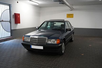 Mercedes 190