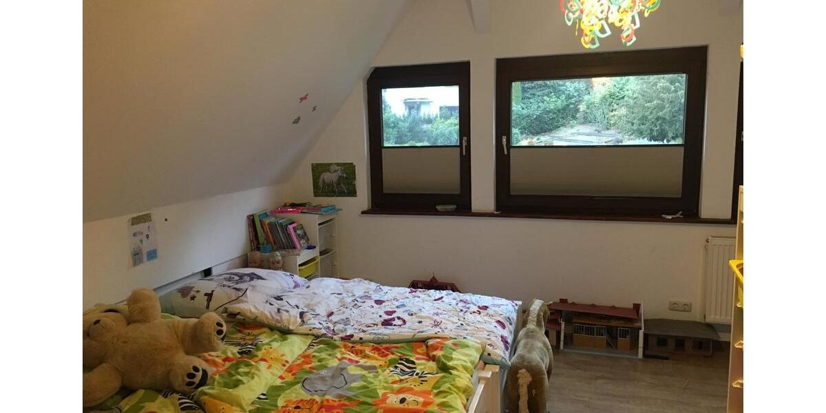 Einfamilienhaus Bad Schwalbach - 9 Zimmer, 170 m&sup2;, 549.000&euro; | Angebot:25943963