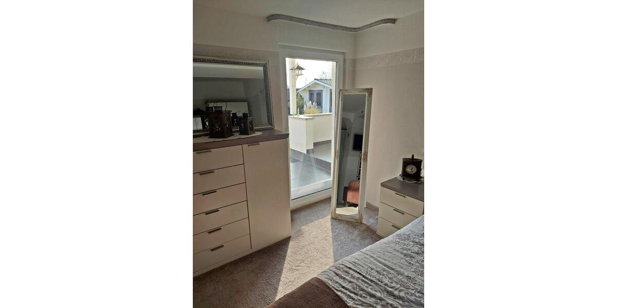 Einfamilienhaus Bischofsheim - 8 Zimmer, 165 m&sup2;, 689.000&euro; | Angebot:25625124