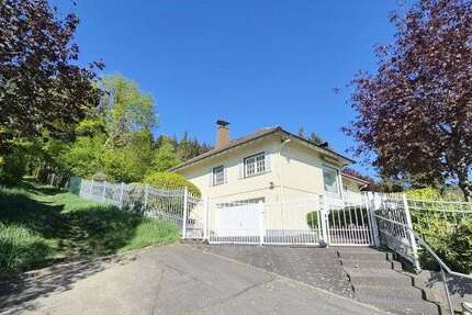 Haus Hünstetten-Oberlibbach Oberlibbach - 6 Zimmer, 225 m&sup2;, 3.020&euro; | Angebot:26471233