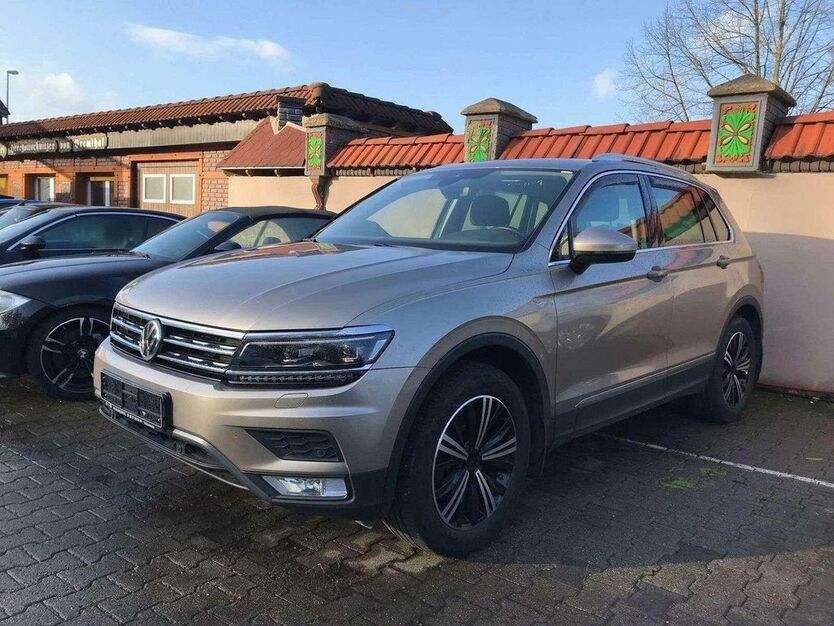 VW Tiguan 62.000 km 21.999 € Eppstein 65817