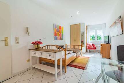 Wohnen auf Zeit in Frankfurt 890 € 1 zimmer