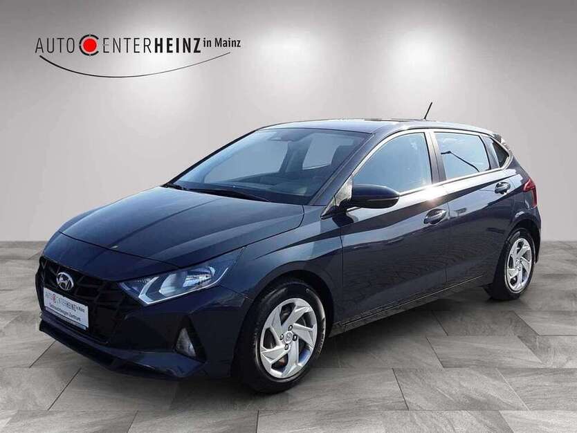 i20