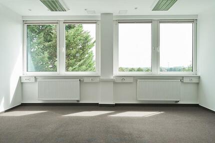 Gewerbeobjekt Mainz Ebersheim - 17&euro; | Angebot:25905698