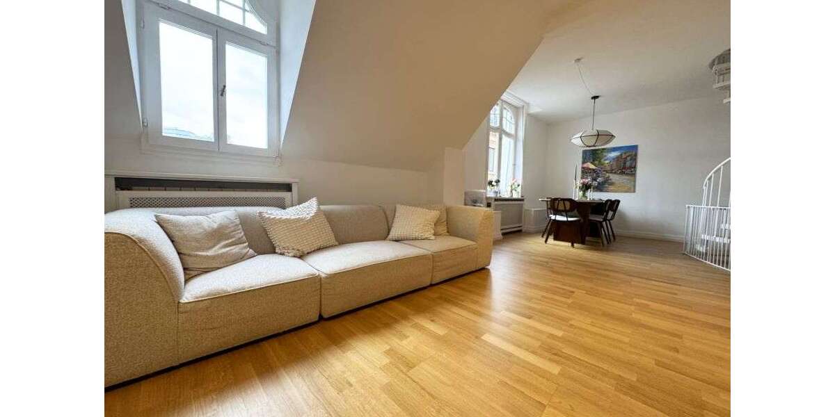 Etagenwohnung Wiesbaden - 5 Zimmer, 120 m&sup2;, 2.200&euro; | Angebot:27153114