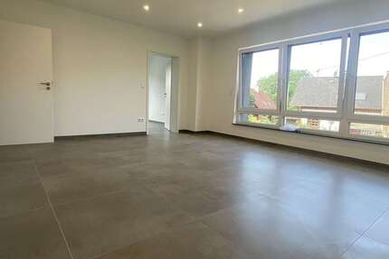 Wohnung Wiesbaden Mainz-Amöneburg - 4 Zimmer, 110 m&sup2;, 1.750&euro; | Angebot:25997249