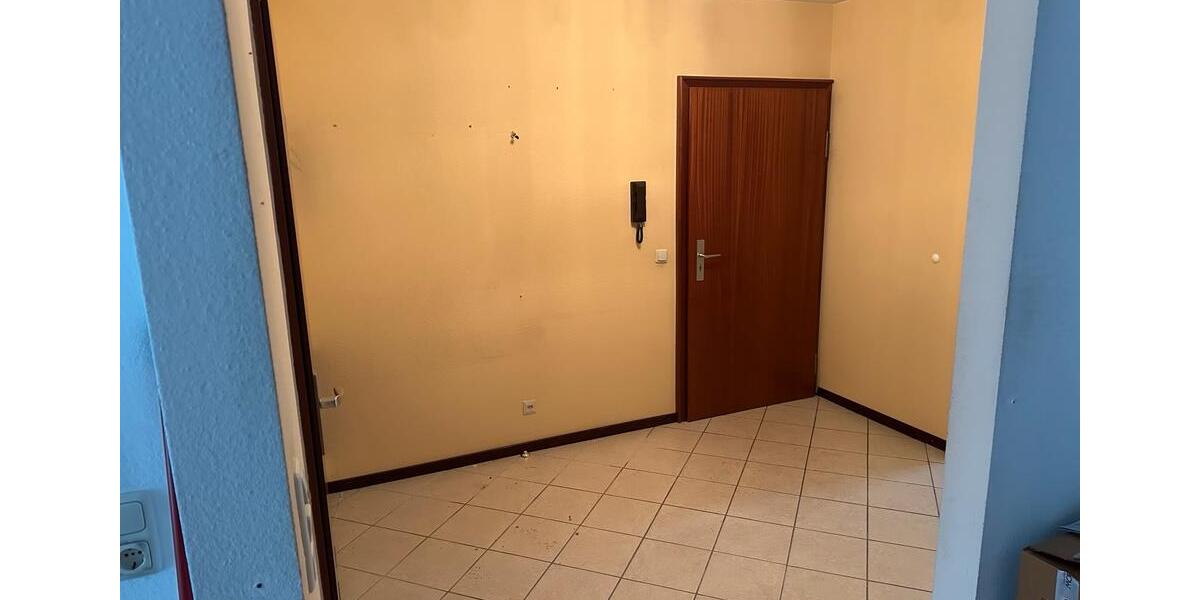 Hochparterre Niedernhausen - 4 Zimmer, 107 m&sup2;, 305.000&euro; | Angebot:26693637