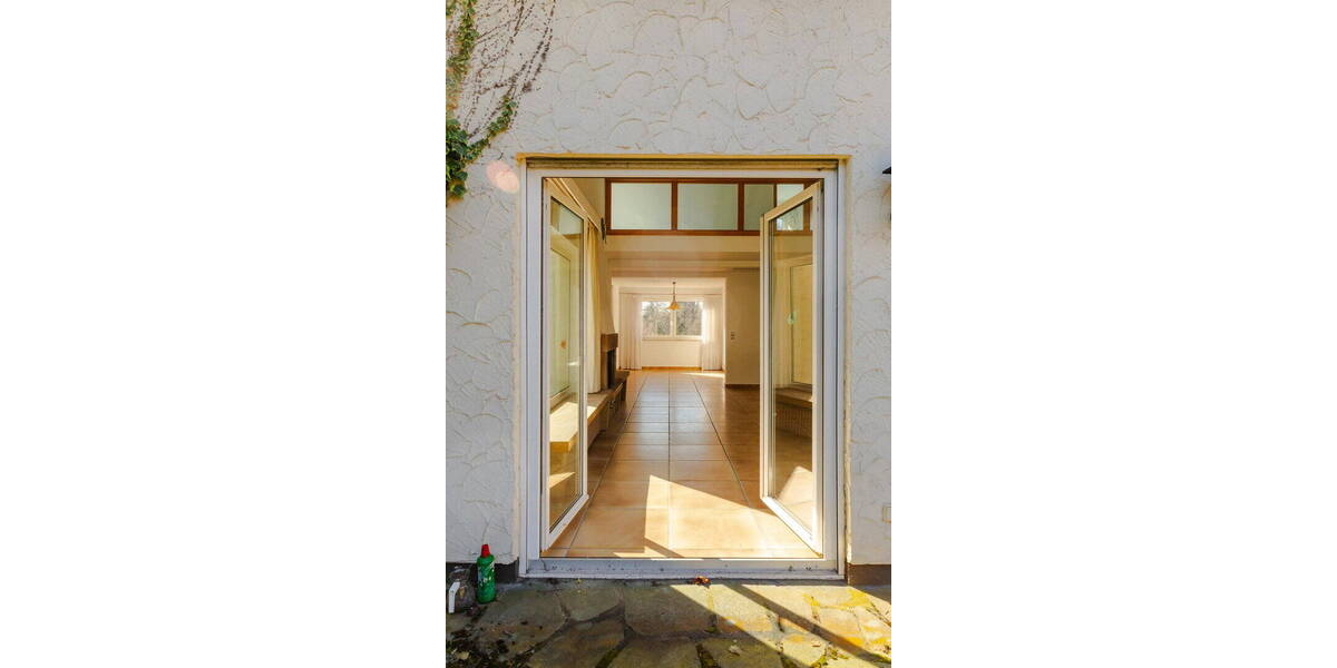 Reihenendhaus Kronberg - 6 Zimmer, 185 m&sup2;, 890.000&euro; | Angebot:26355993