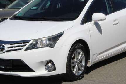 Toyota Avensis 129.000 km 9.700 &euro; Mainz-Kastel 55252