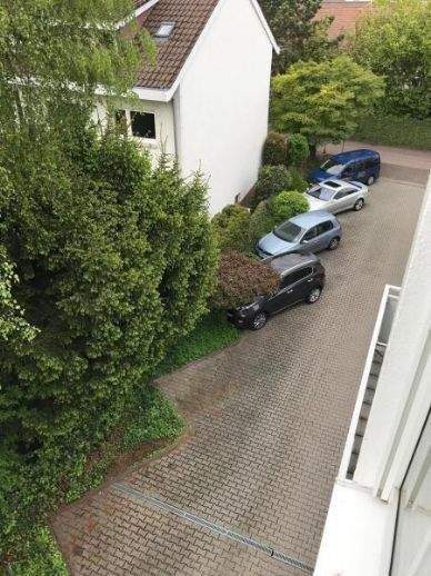 Top renovierte Dachgeschoss Wohnung mit großer Loggia und Balkon! 3 zimmer