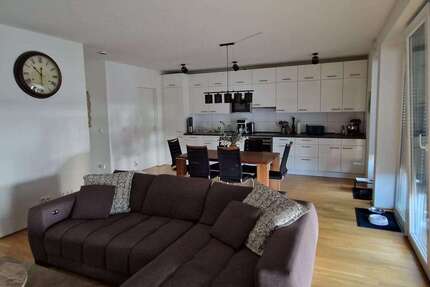 Wohnung Taunusstein Hahn - 3 Zimmer, 115 m&sup2;, 1.350&euro; | Angebot:26487578