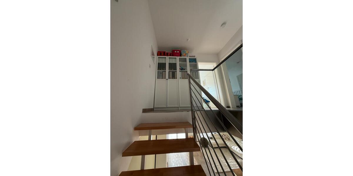 Maisonette-Wohnung mit eigenem Garten in Wiesbaden-Frauenstein 3 zimmer