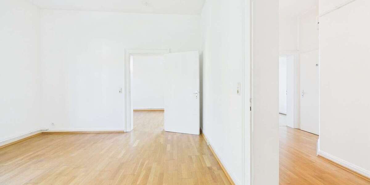 Etagenwohnung Wiesbaden Nordost - 4 Zimmer, 110 m&sup2;, 1.490&euro; | Angebot:26301219