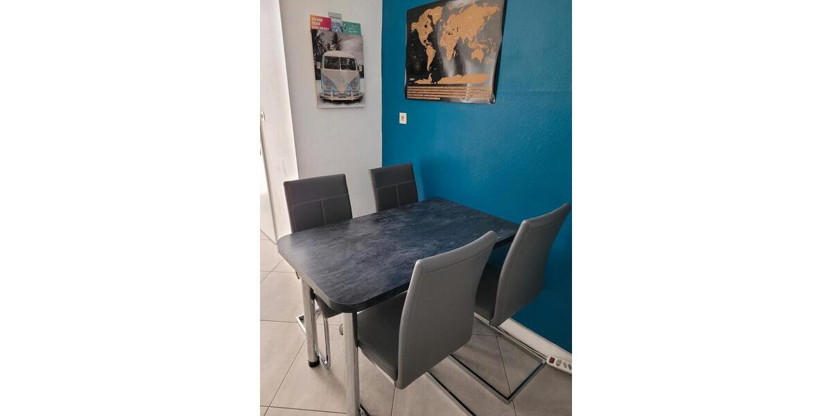 Etagenwohnung Wiesbaden Nordost - 2 Zimmer, 61 m&sup2;, 800&euro; | Angebot:24726224