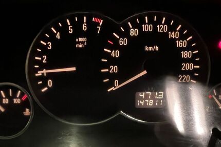 Opel Meriva 148.000 km 650 &euro; Rüsselsheim 65428