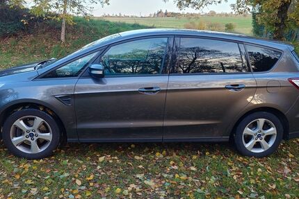 Ford S-Max 218.776 km 8.800 &euro; Hünstetten 65510