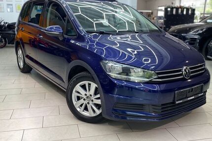 VW Touran 143.132 km 19.950 € Neu-Isenburg 63263