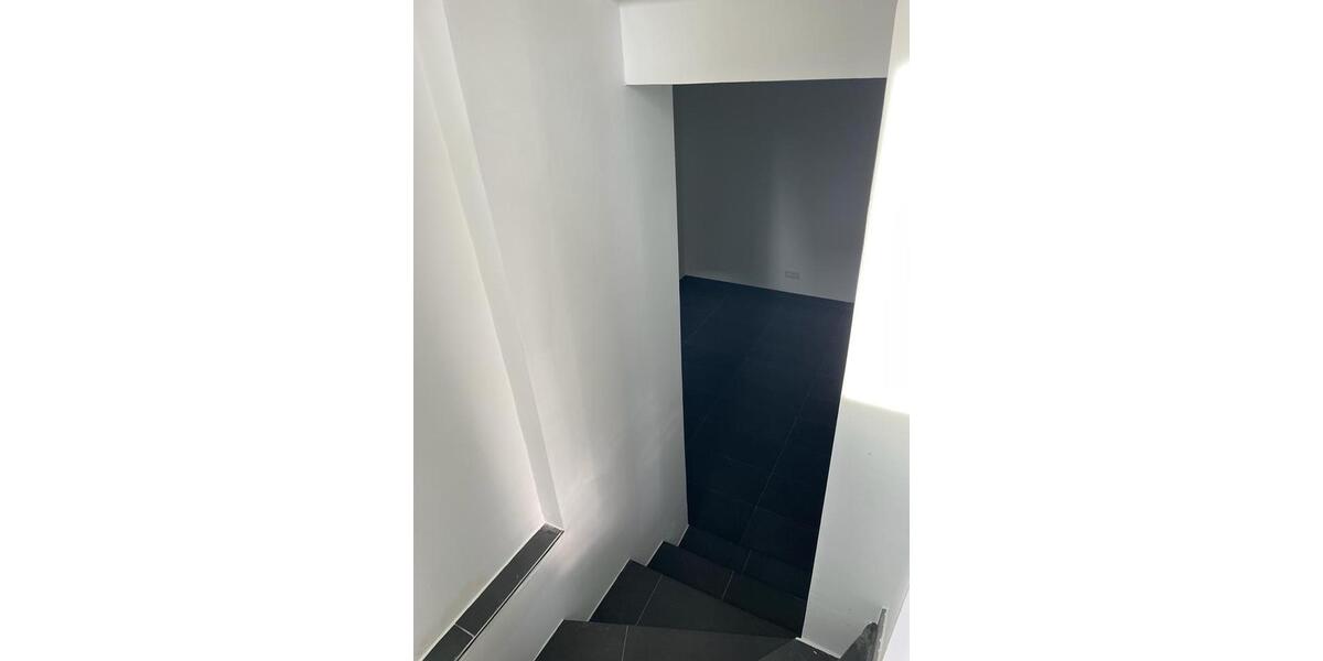 Erdgeschoßwohnung Bad Soden am Taunus - 2 Zimmer, 98 m&sup2;, 1.500&euro; | Angebot:24395405