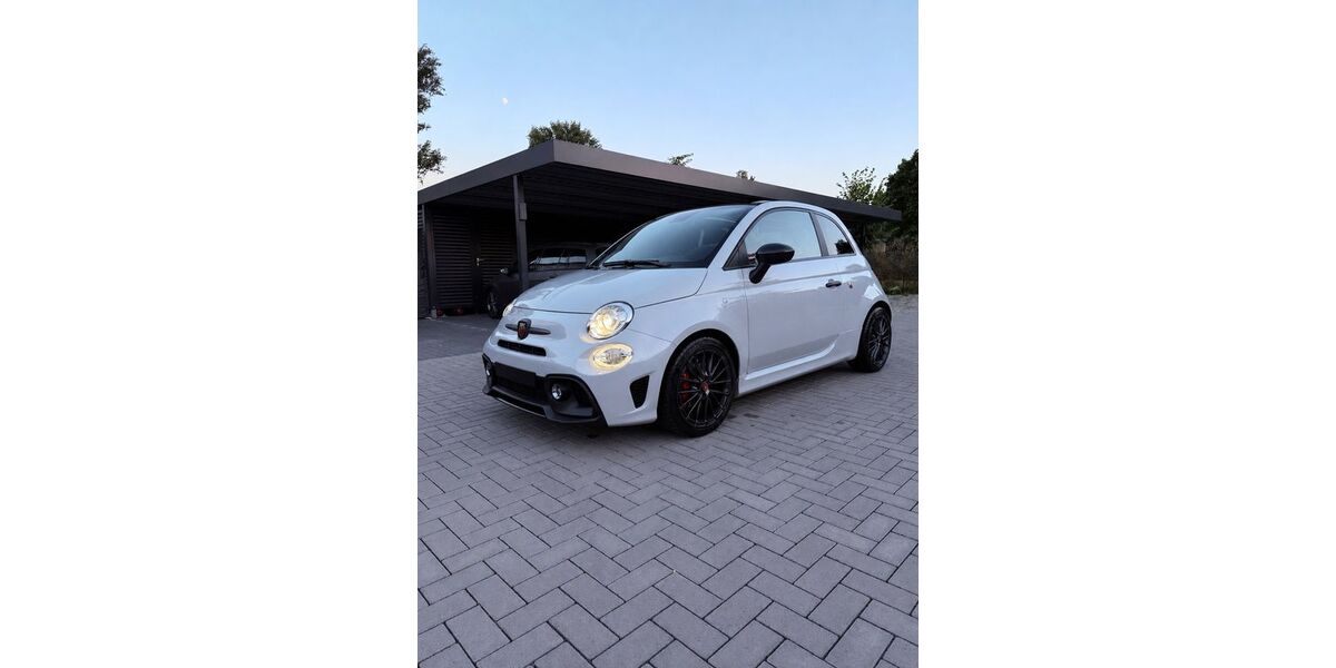 Abarth 595 Competizione 16.000 km 24.500 &euro; Wiesbaden 65187