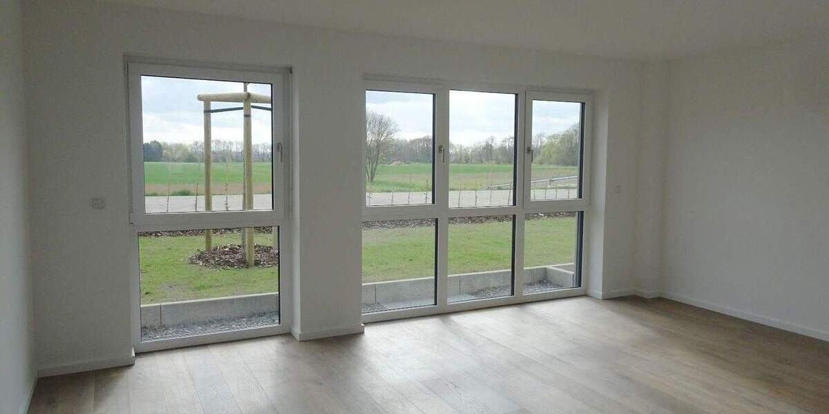 Terrassen-Wohnung im NEUBAU: 3 Zimmer + Einbauküche + Tageslichtbad + Gäste-WC + TG-Platz 3 zimmer