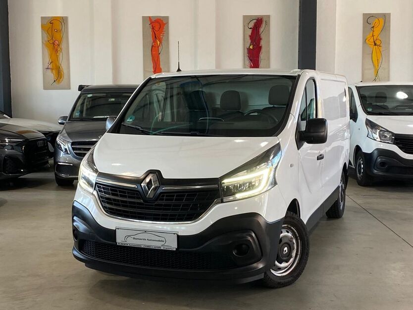 Renault Trafic 203.943 km 11.880 € Frankfurt 60386