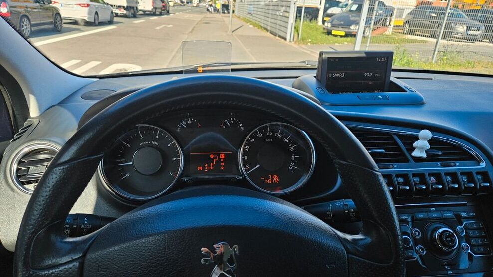 Peugeot 3008 144.000 km 5.399 € Mainz-Kastel 55252