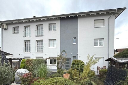 Oberursel: Kernsaniertes 6-Parteienhaus! Schmuckstück zur Anlage und teilw. Selbstbezug - Haus Oberursel | Angebot:23296130