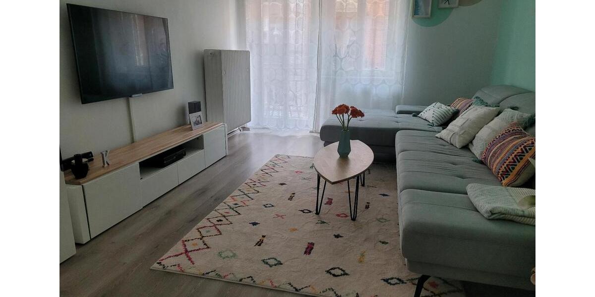 Etagenwohnung Wiesbaden Nordost - 2 Zimmer, 61 m&sup2;, 800&euro; | Angebot:24726224