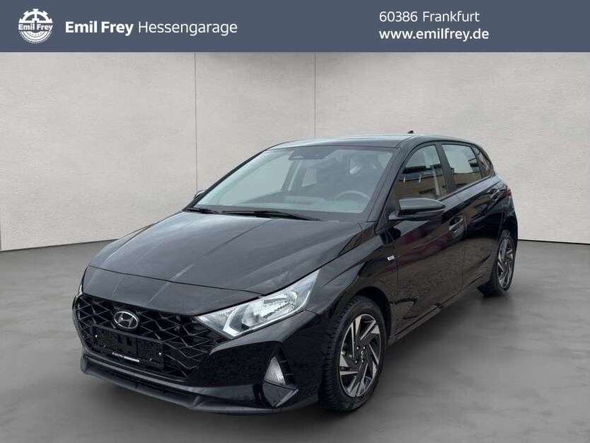 i20