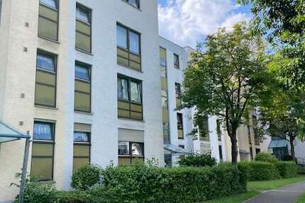 Zimmer Wiesbaden Biebrich - 4 Zimmer, 600&euro; | Angebot:25434017