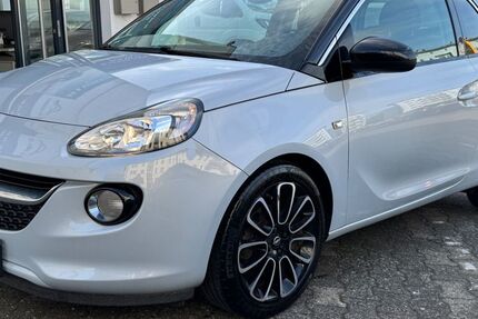 Opel Adam 121.000 km 6.900 &euro; Wiesbaden 65187