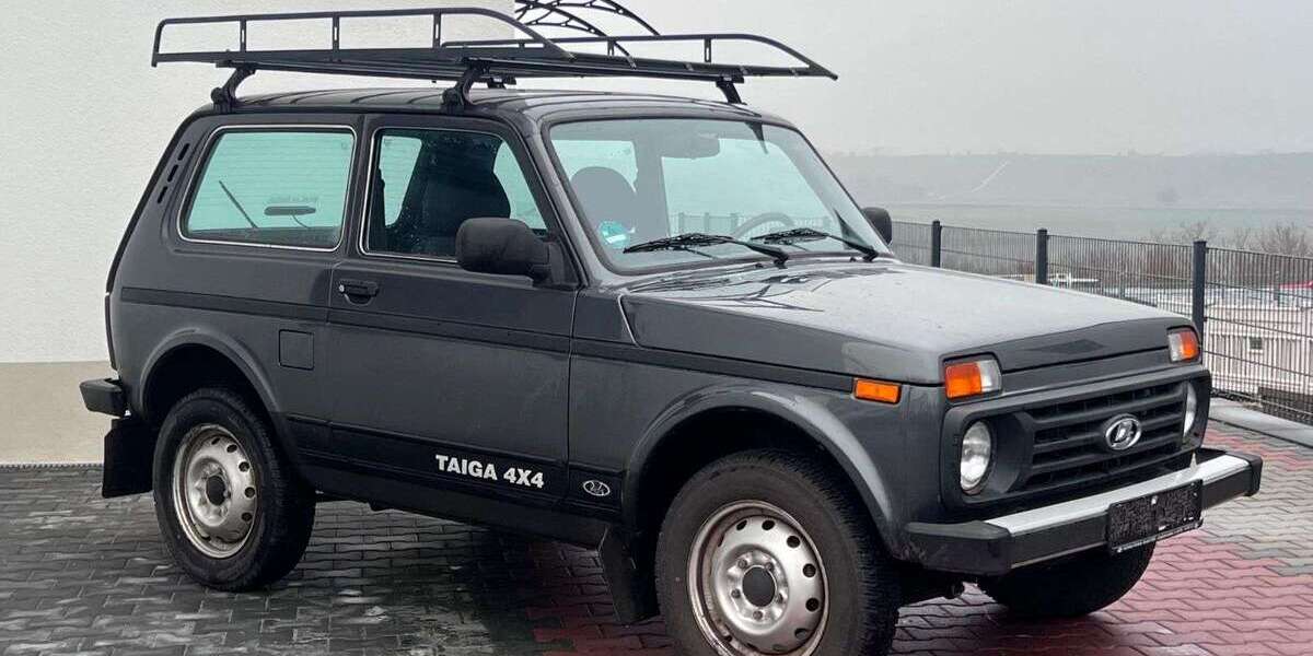 Lada Taiga 36.000 km 11.900 &euro; Saulheim 55291