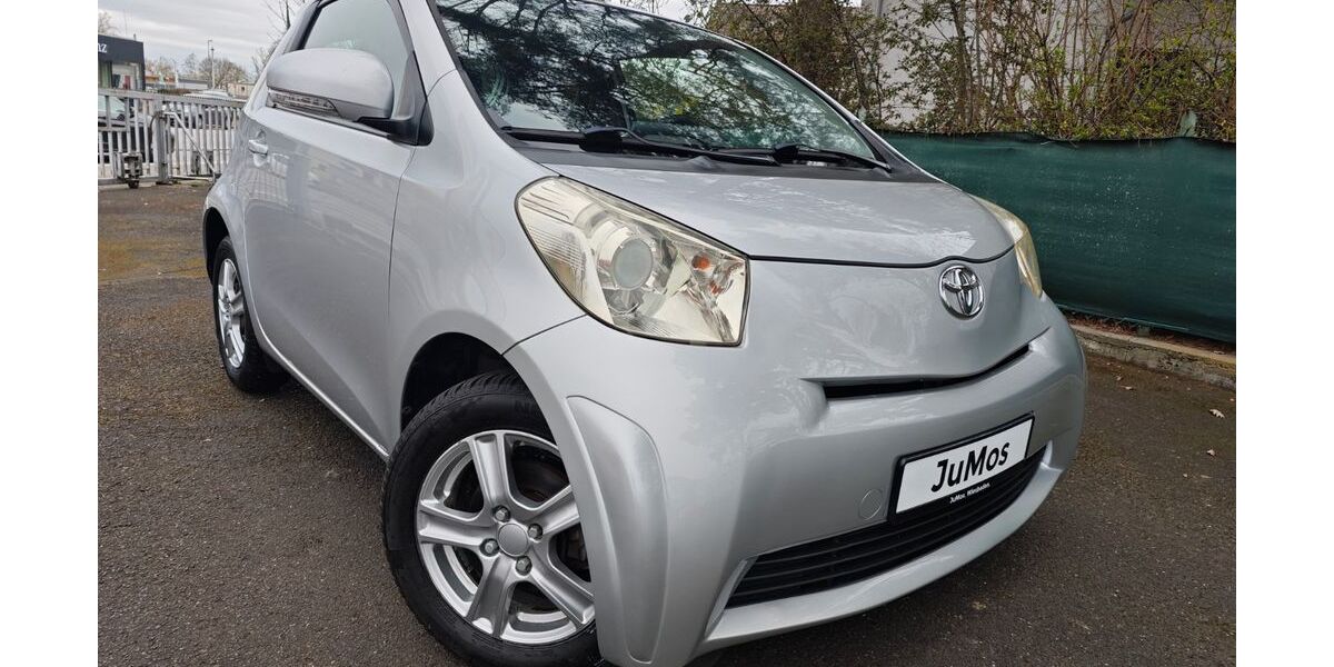Toyota IQ 130.000 km 4.400 &euro; Wiesbaden 55252