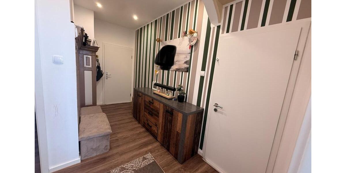 Etagenwohnung Idstein - 2 Zimmer, 70 m&sup2;, 1.000&euro; | Angebot:26223338