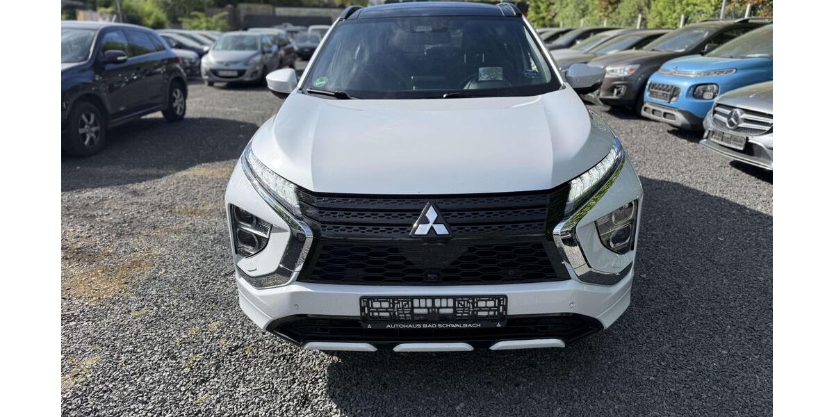 Mitsubishi Eclipse Cross 108.000 km 15.999 &euro; Wiesbaden 65197