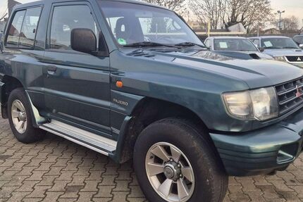Mitsubishi Pajero 133.000 km 11.900 &euro; Mainz-Kostheim 55246