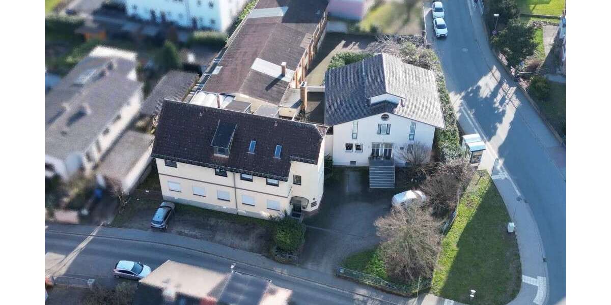 Einfamilienhaus Oberursel - 14 Zimmer, 389 m&sup2;, 2.695.000&euro; | Angebot:25591590