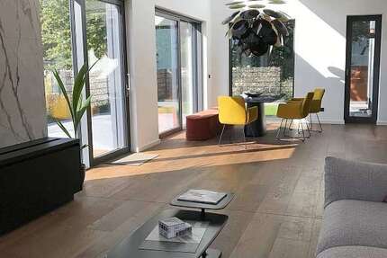 Haus Wiesbaden Biebrich - 6 Zimmer, 166 m&sup2;, 1.400.000&euro; | Angebot:25830959