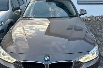 BMW 320 223.000 km 7.200 &euro; Wiesbaden 65183