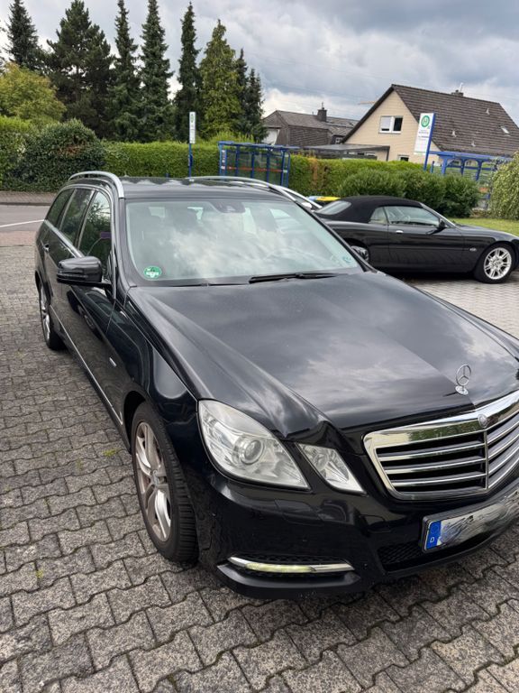 E 250