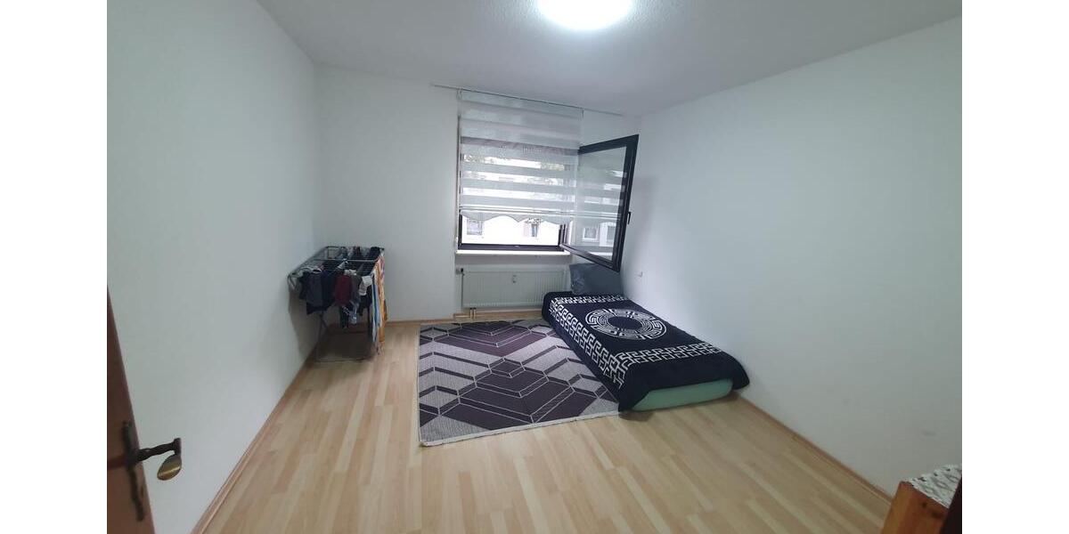 Etagenwohnung Wiesbaden Biebrich - 2 Zimmer, 66 m&sup2;, 265.000&euro; | Angebot:27163927
