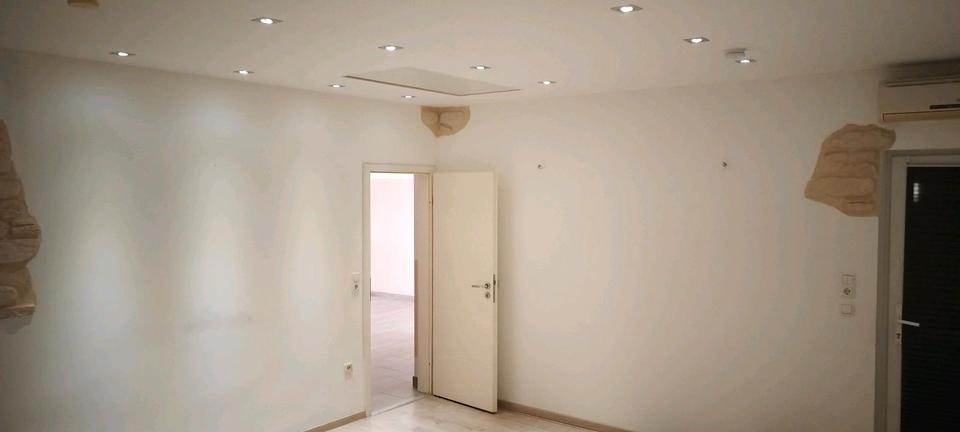 3 Zimmer Wohnung Saniert mit Terrasse und Klimaanlage 3 zimmer