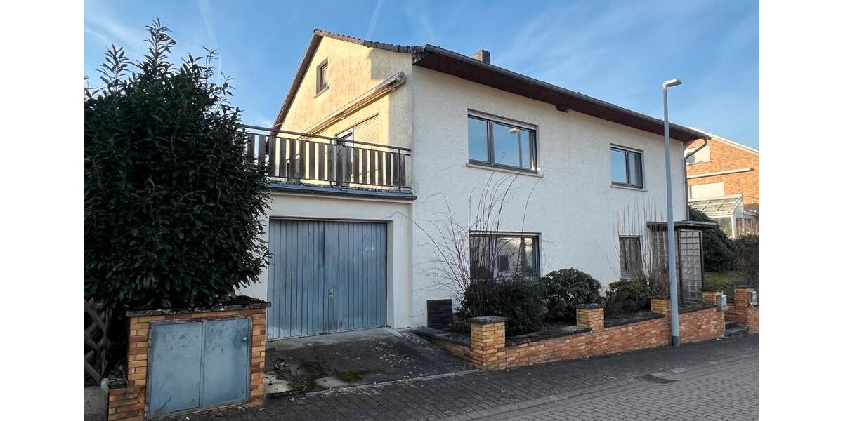 Einfamilienhaus Idstein - 5 Zimmer, 152 m&sup2;, 325.000&euro; | Angebot:26770395