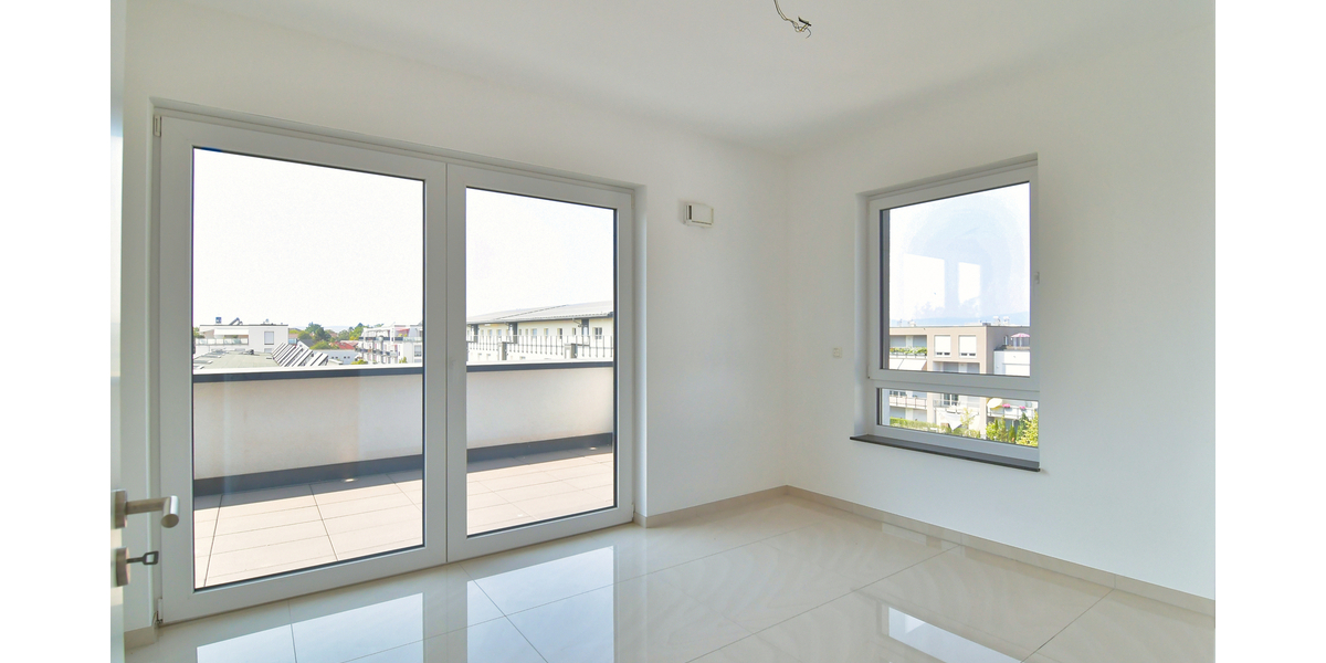 Exklusives Penthouse mit umlaufender Terrasse und gehobener Ausstattung in Kelsterbach 4 zimmer