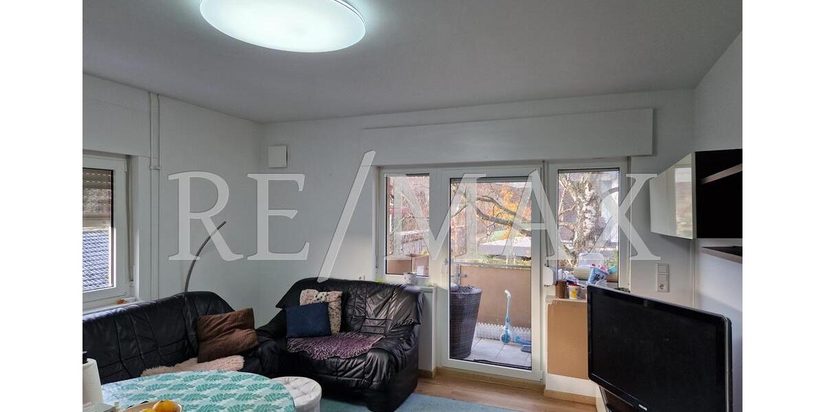 Sanierte 3 Zimmer Wohnung mit Balkon in Idstein - 860 € Warmmiete 3 zimmer