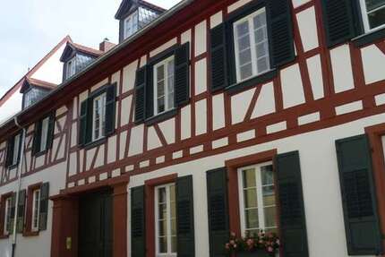 Haus zum Kaufen in Bodenheim 1.049.000 € 345.44 m² 10 zimmer