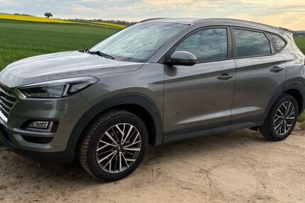 Hyundai TUCSON 57.000 km 16.499 &euro; Nieder-Olm 55268