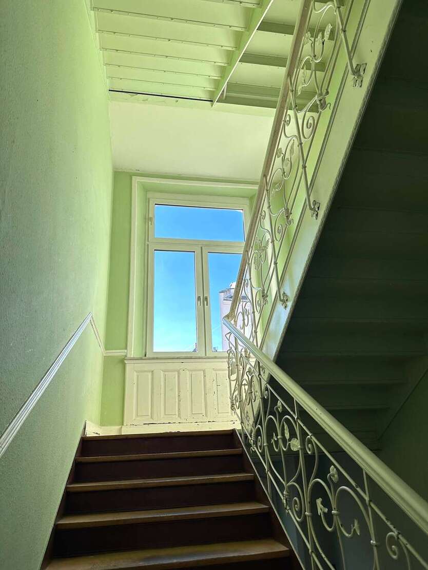 Wohnung zum Mieten in Wiesbaden 2.000 € 136 m² 4 zimmer