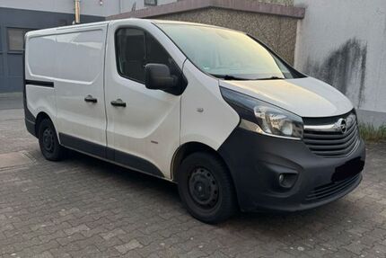 Opel Vivaro 182.000 km 6.400 &euro; Schmitten 61389